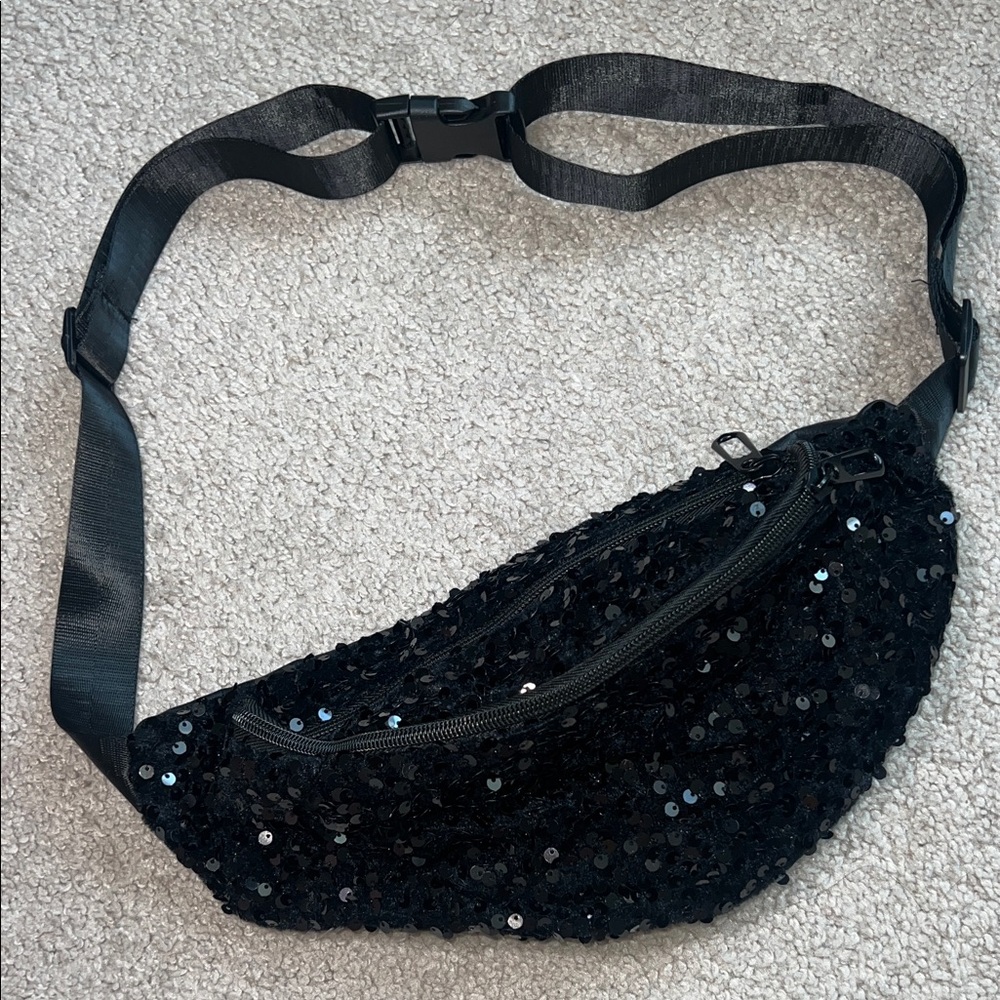 Black Sequin Waist Fanny Pack Bag - Stylish Women’s Belt Bag